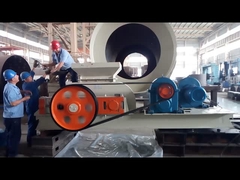 এমনকি আউটপুট কণা আকার φ600 8t/H ডাবল রোলার Granulator